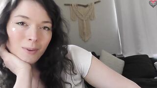 Tigger Rosey - Mommy Gets Love From Her Sweetheart